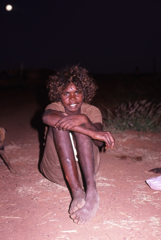 Life and youth in the Lajamanu camps 1984  / Marjorie Gibson Nungarrayi / Barbara Glowczewski / Lajamanu, Central Australia