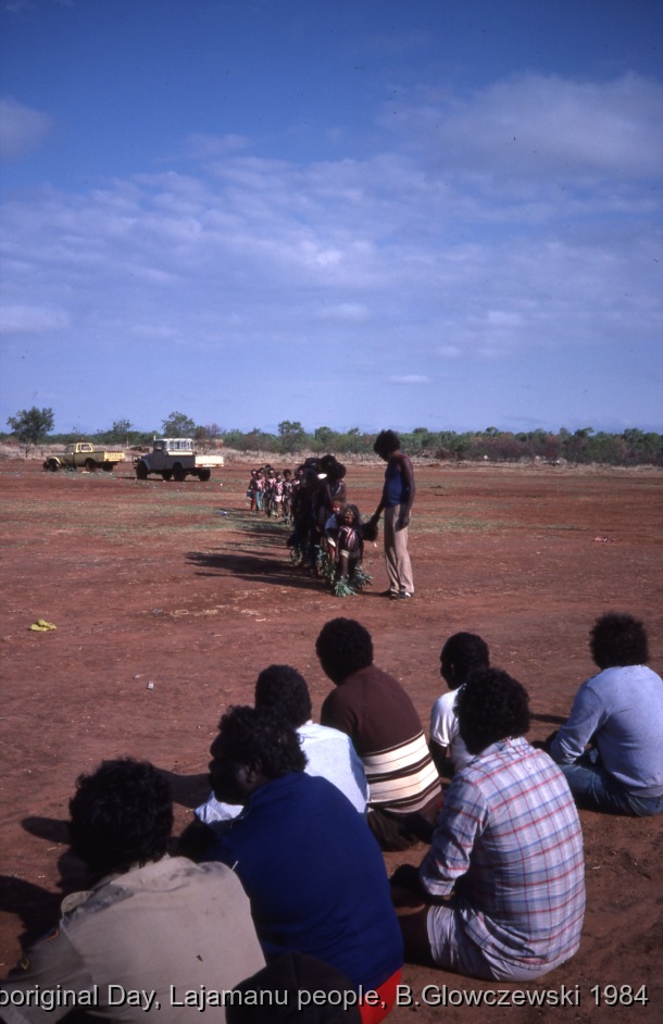 NAIDOC: National Aboriginal Day, Lajamanu and Katherine, 1984 (photos) / Boys' purlapa. Children and adults celebrate the end of School / Barbara Glowczewski / Lajamanu, Tanami Desert, Central Australia, NT