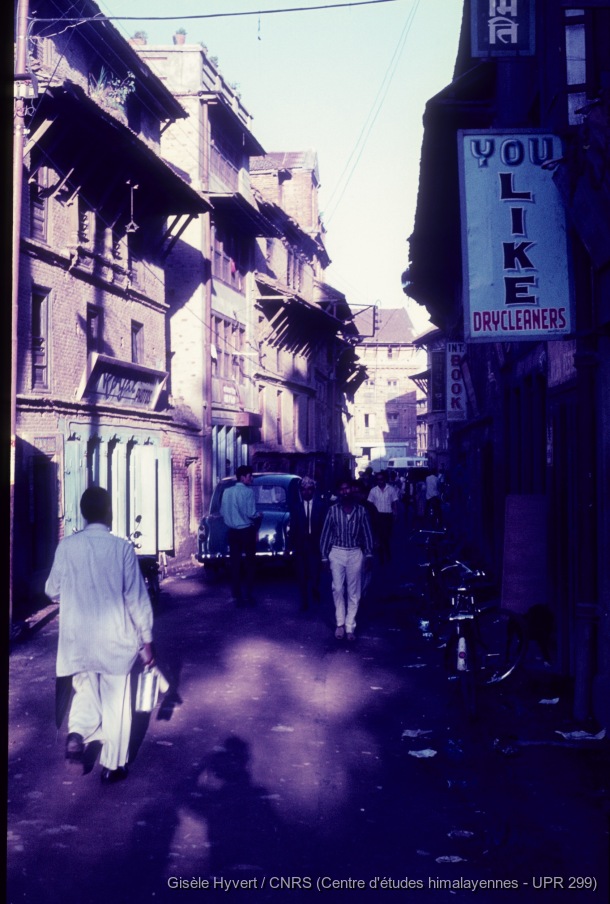 Vallée de Kathmandu c.1970 / Jhochen tol (Freak street).  / Hyvert, Gisèle  / Kathmandu, Jhochen tol (Kathmandu district), Népal 
