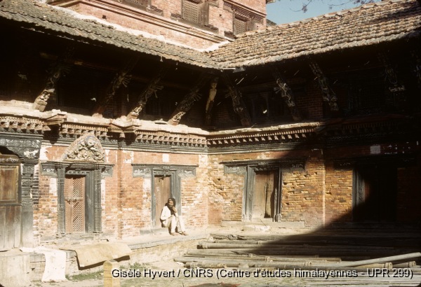 Vallée de Kathmandu c.1971 / Palais royal de Patan : cour principale (Mul chok).  / Hyvert, Gisèle  / Patan (Lalitpur district), Népal 