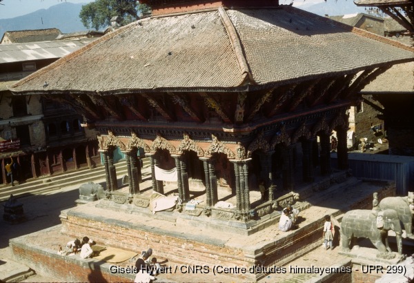 Vallée de Kathmandu c.1971 / Temple de Vishwanath.  / Hyvert, Gisèle  / Patan, Durbar square, Mangal bazar (Lalitpur district), Népal 