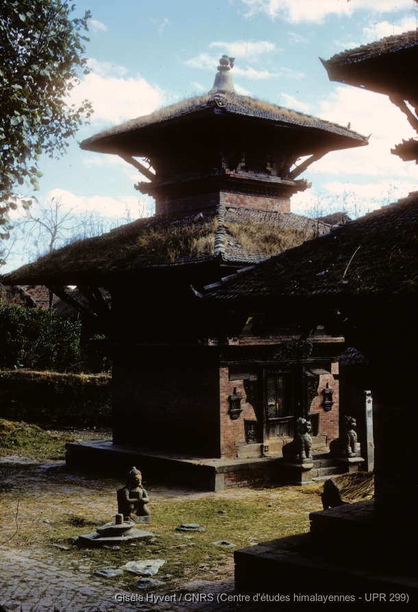 Vallée de Kathmandu c.1971 / Temple de Narayan.  / Hyvert, Gisèle  / Banepa, Dacchu tol (Kabhre district), Népal 