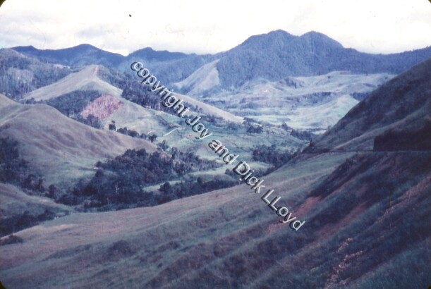 Lloyds 2005 / Wonenara Valley / Dick and Joy Lloyd / Papua New Guinea, Wonenara Valley