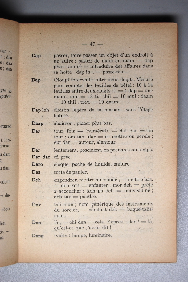 Dictionnaire Srê (Köho) - Français, Jacques Dournes / lettre D:lettre DE / Dournes, Jacques /  Viet Nam/ Viet Nam