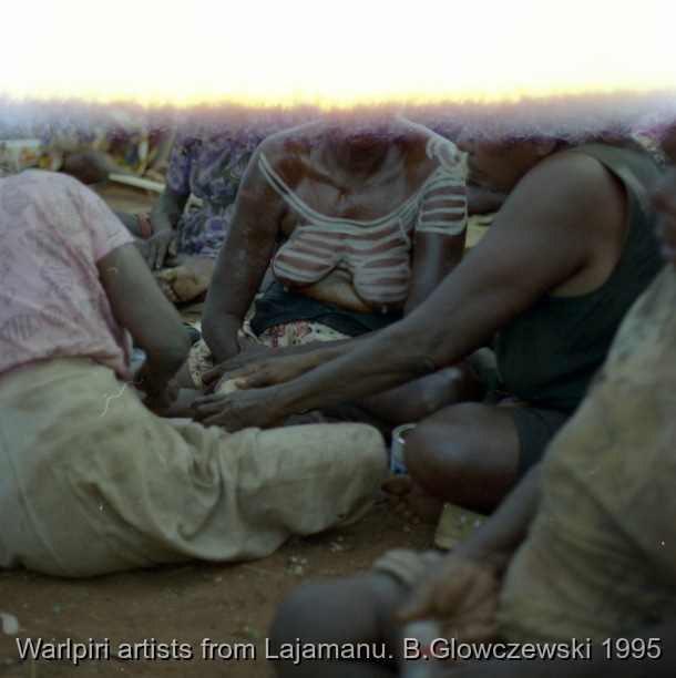 Lajamanu 1995 / During new Kajirri time / Barbara Glowczewski / Lajamanu, Central Australia