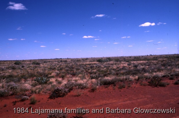 Granites 1 / Travelling and camping  with the Menzies family / Barbara Glowczewski / Granites, Tanami and Lima outstation