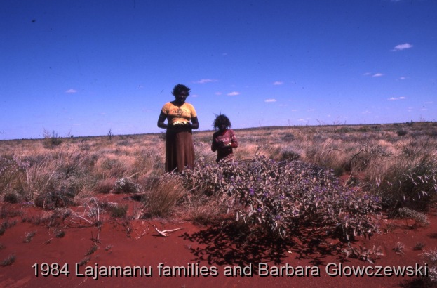 Granites 1 / Traveling and camping  with the Menzies family / Barbara Glowczewski / Granites, Tanami and Lima outstation