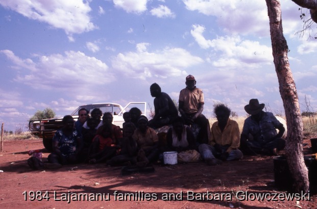 Granites 1 / Janganpa's family; outside Lima; Travelling and camping  with the Menzies family / Barbara Glowczewski / Lima outstation, Tanami Desert, Central Australia