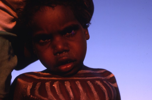 Life and youth in the Lajamanu camps 1984  / Napanangka / Barbara Glowczewski / Lajamanu, Central Australia