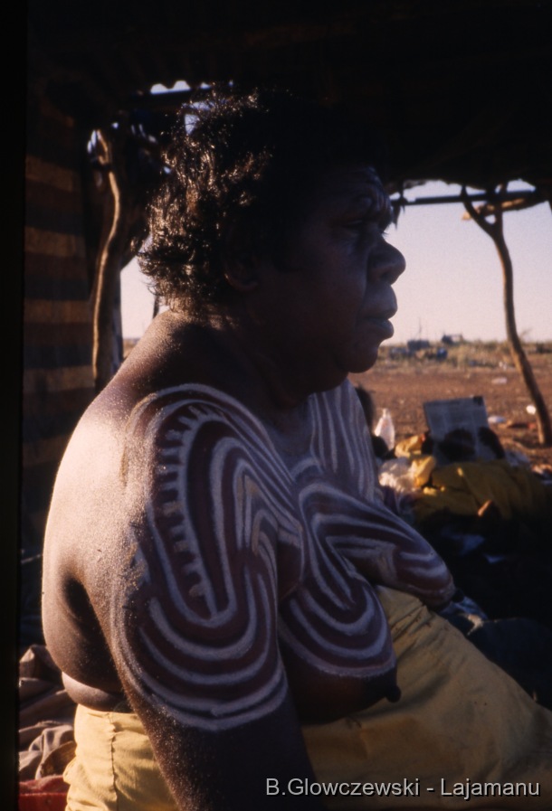 Marlulu (boys) initiation, Lajamanu / WITI poles ceremony  / Barbara Glowczewski / Lajamanu, Tanami Desert, Central Australia, NT