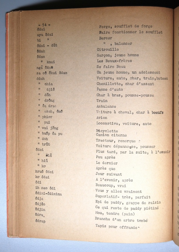 Dictionnaire Rhadé-Français par Benjamin Louison / lettre E: lettre ED / Louison, Benjamin /  Viet Nam/ Viet Nam