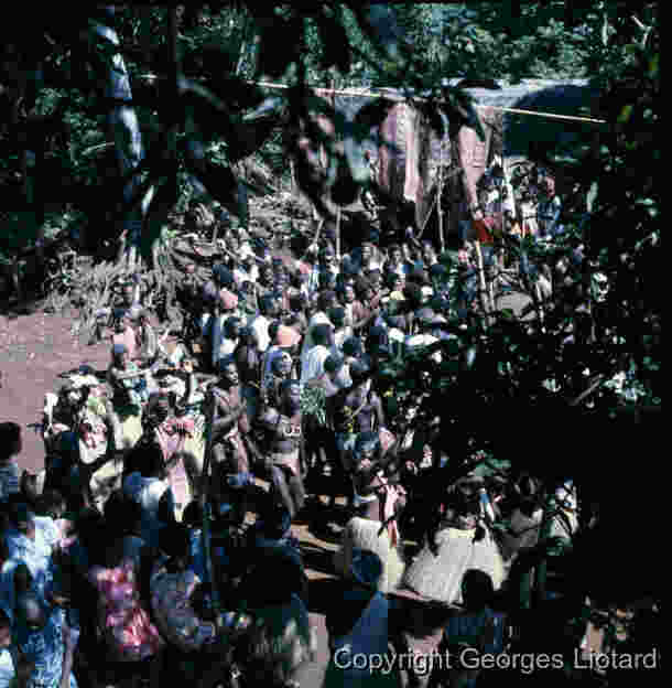 Ile Pentecôte - Village de BUNLAP - Fête des Ignames  / Fête des ignames / Georges Liotard / Vanuatu, Pentecôte