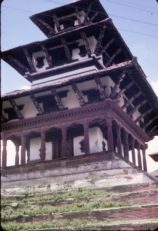Vallée de Kathmandu c.1970 / Temple de Maju deval.  / Hyvert, Gisèle  / Kathmandu, Durbar square (Kathmandu district), Népal 