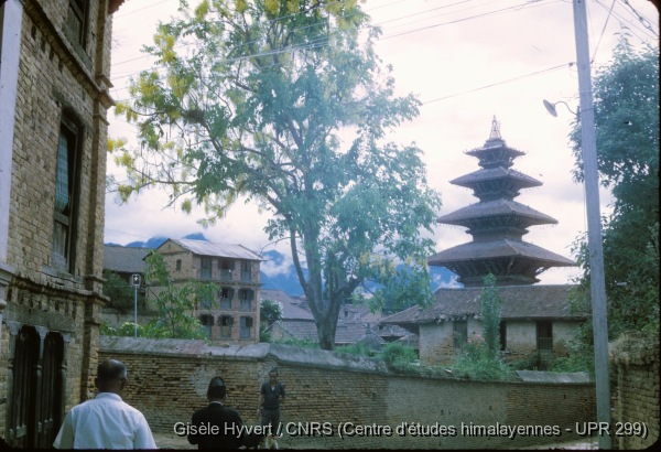 Vallée de Kathmandu c.1970 / Temple de Kumbeshwar.  / Hyvert, Gisèle  / Patan, Konti (Lalitpur district), Népal 
