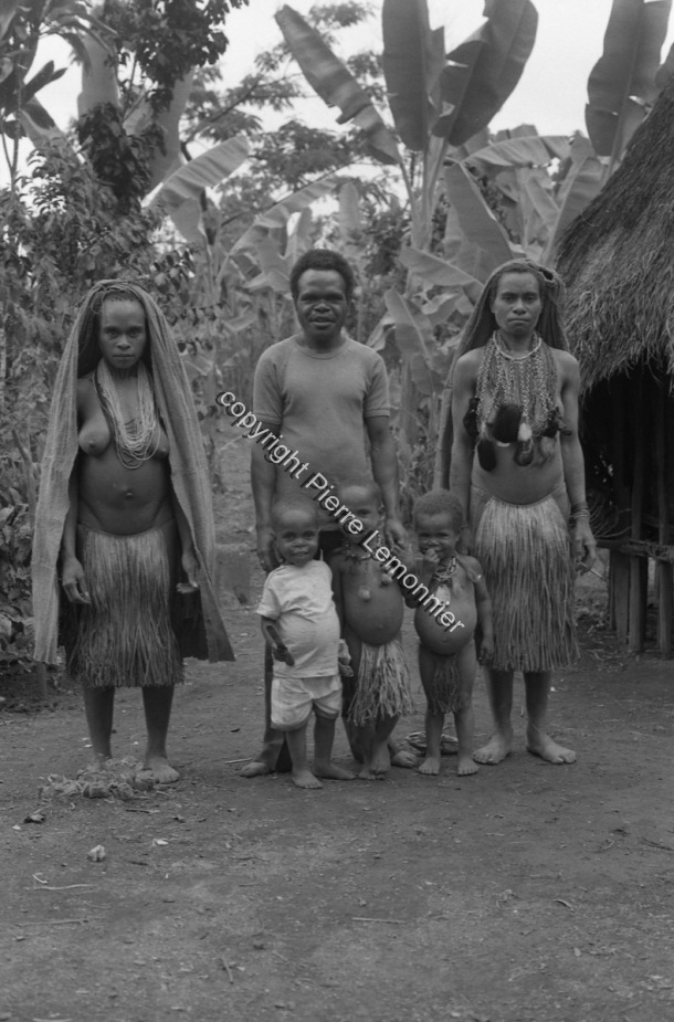 1978 (17) / 1978 (17) / Lemonnier, Pierre /  Papua New Guinea/ Papouasie-Nouvelle-Guinée