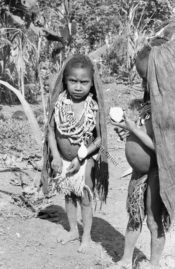 1987-88 Mumu Anguille / 1987-88 Mumu Anguille / Lemonnier, Pierre /  Papua New Guinea/ Papouasie-Nouvelle-Guinée