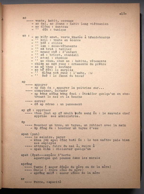 Dictionnaire rhadé-français par Davias-Baudrit / lettre A: lette AR / Davias-Baudrit M.E.P, Jean-René /  Viet Nam/ Viet Nam