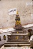 Stupa. Escalier vers Swayambhunath.