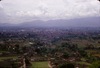 Vue de Kathmandu depuis la colline de Swayambhunath. 