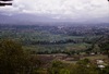 Vue de Kathmandu depuis la colline de Swayambhunath. 