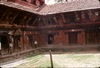 Palais royal de Patan, Mul chok (cour principale).