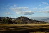 Colline de Swayambhunath, vue depuis le sud (depuis Chhauni). 