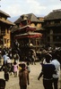 Fête du Bisket Jatra (Nouvel An népalais, aussi appelé Naya barsa) : chariot du dieu Bhairav. 