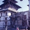 Restauration du sanctuaire de Seto Bhairav au pied du temple de Degutale.