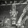 Aisselier du temple de Kileshwar Mahadev dans l'enceinte du temple de Changu Narayan. 