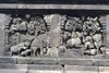 Borobudur > Galerie I > Balustrade supérieure : Histoire du cerf Ruru