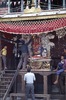 Indra Jatra : petit autel temporaire à Bhairav, près de Svet Bhairav à Hanuman Dhoka