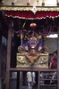 Indra Jatra : petit autel temporaire à Bhairav, près de Svet Bhairav à Hanuman Dhoka