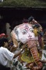 Indra Jatra : Kishi, l'éléphant d'Indra (troupe de Kilagal) 
 