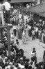 Indra Jatra : procession accompagnant le départ du char de la Kumari (2e jour), les Panca Buddha